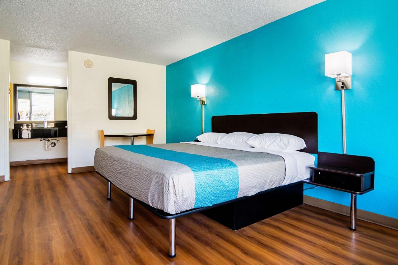 Econo Lodge Asheboro Buitenkant foto